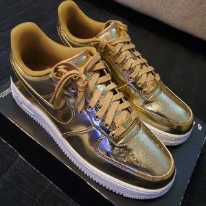 Nike Air Force 1 SP Gold Size 10 Mens 11.5 Womens